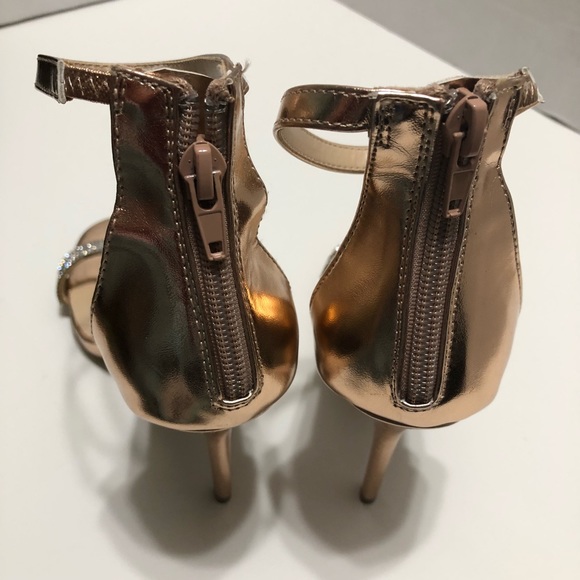 Charlotte Russe Glitter dress sandals gold size 8 - Picture 4 of 8